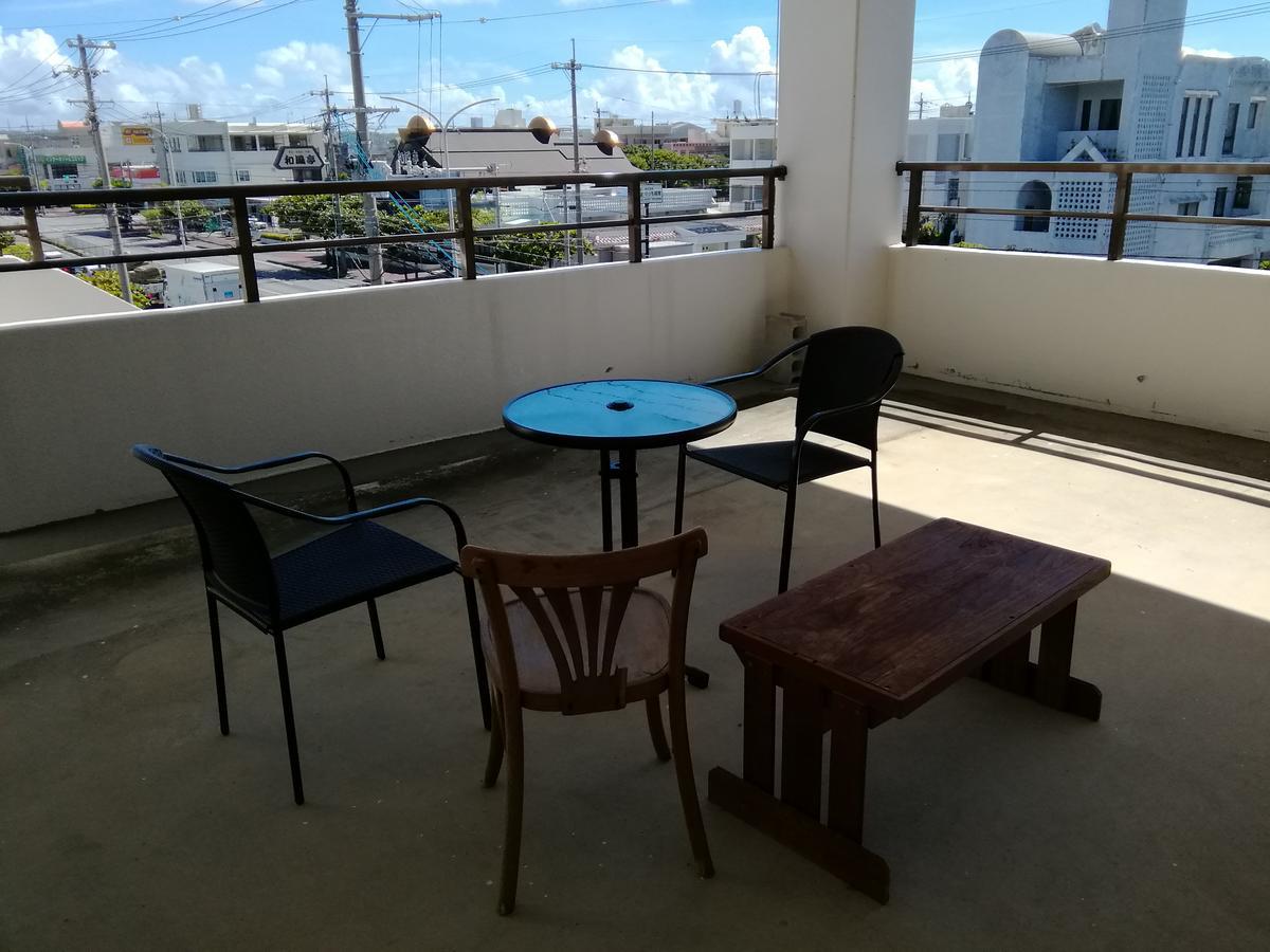Condominium Aoi Sanmyaku Окинава Экстерьер фото